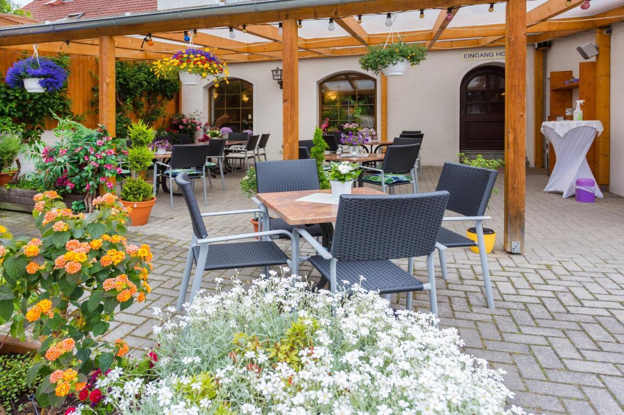 Hotel & Ferienwohnungen Bohlenblick Saalfeld Saale Екстер'єр фото