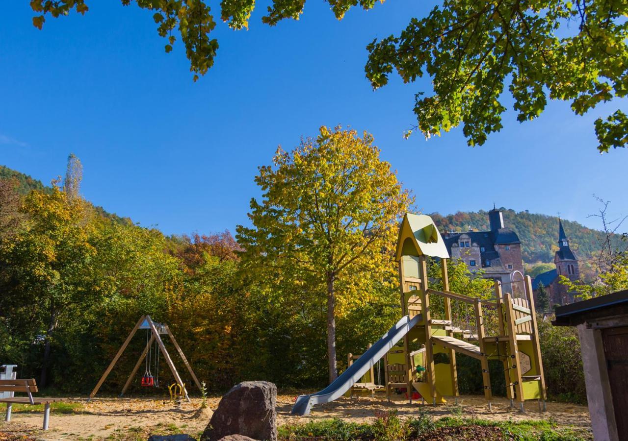 Hotel & Ferienwohnungen Bohlenblick Saalfeld Saale Екстер'єр фото