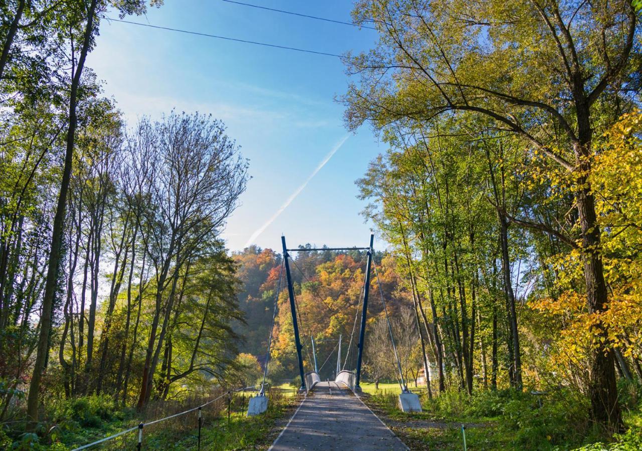 Hotel & Ferienwohnungen Bohlenblick Saalfeld Saale Екстер'єр фото