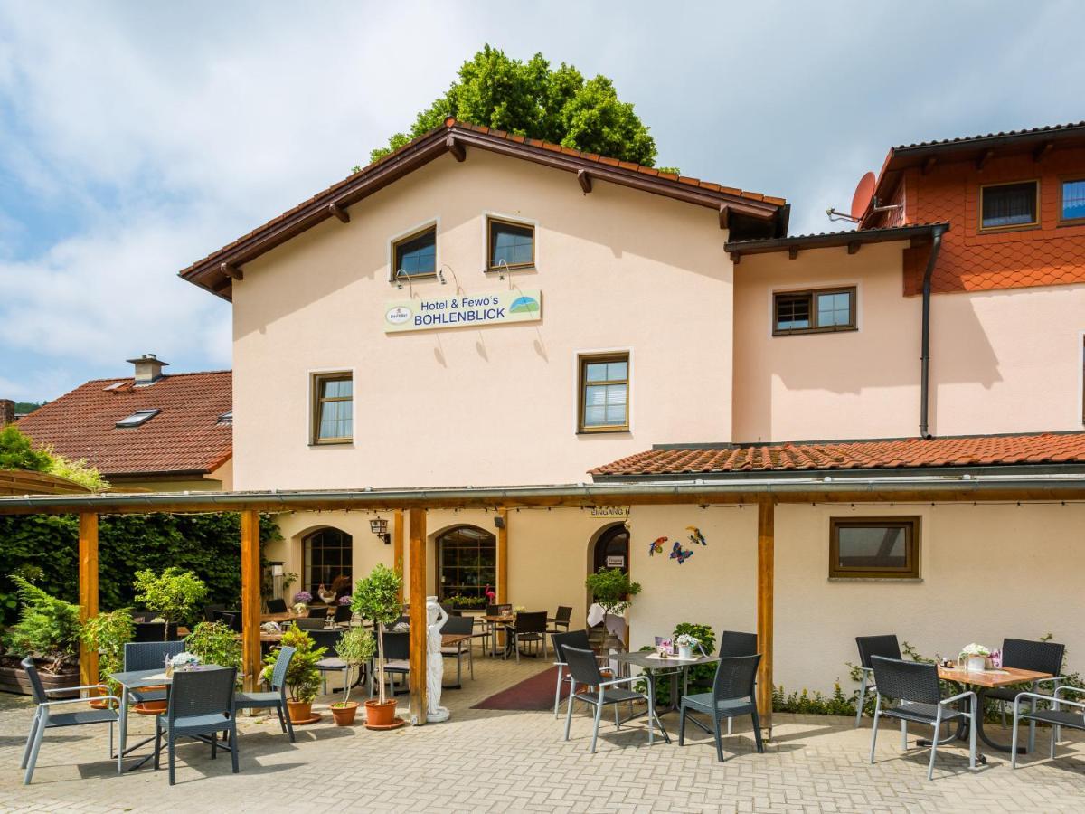 Hotel & Ferienwohnungen Bohlenblick Saalfeld Saale Екстер'єр фото